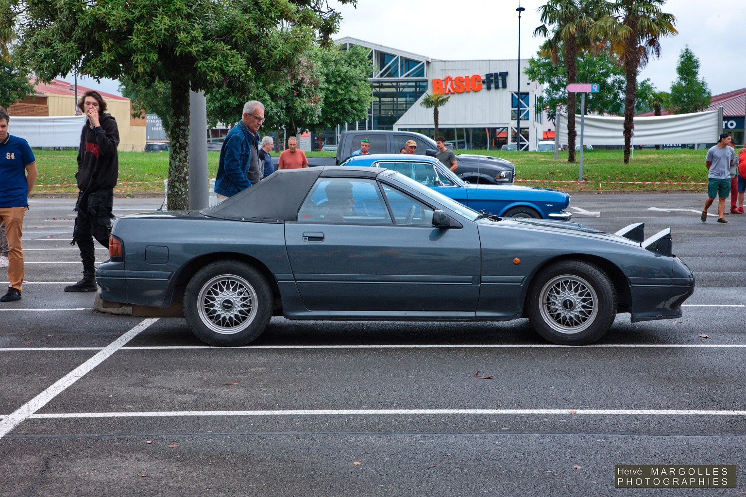 Mazda Rx-7 Cabriolet-01.jpg